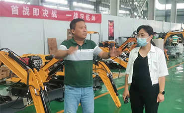  安陽(yáng)縣委常委、副縣長(zhǎng)及宣傳部部長(zhǎng)視察小挖項(xiàng)目